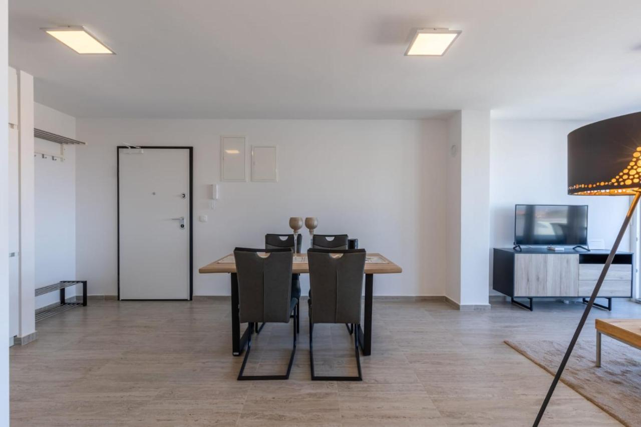 Apartments Cesare Nin Luaran gambar